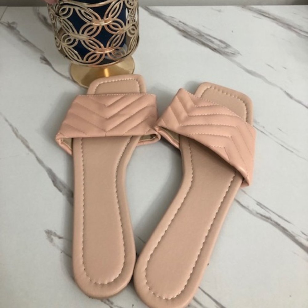 Quilted Square Toe Slide Flat Sandals - Picture 8 of 12